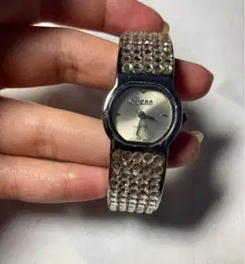 Guess jam tangan wanita