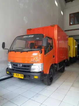 Hino Dutro Engkle