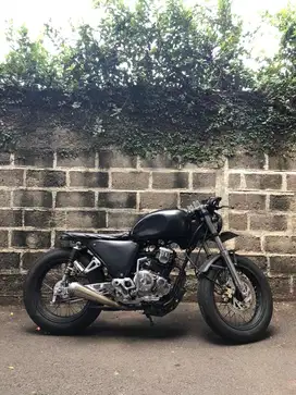 Motor Custom Yamaha Scorpio Bratstyle Caferacer