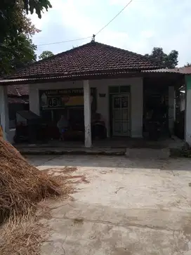 Jual rumah tanjung sari BLITAR