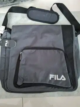 Tas Pria Merk FILA