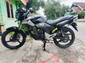 jual Honda
Tiger asli PC. Tahun2009.surat lngkp STNK&Bpkb plt AE ngawi