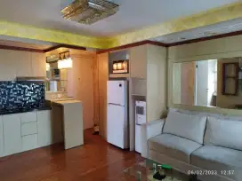Sewa apartemen Bassura City 3 BR Furnished free IPL
