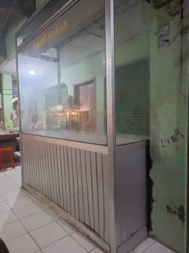 Etalase Pajangan Makanan Rumah Makan
