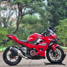 KAWASAKI NEW NINJA 250 FI 2022 RED KM 5K ASLI PAJAK ON PANJANG