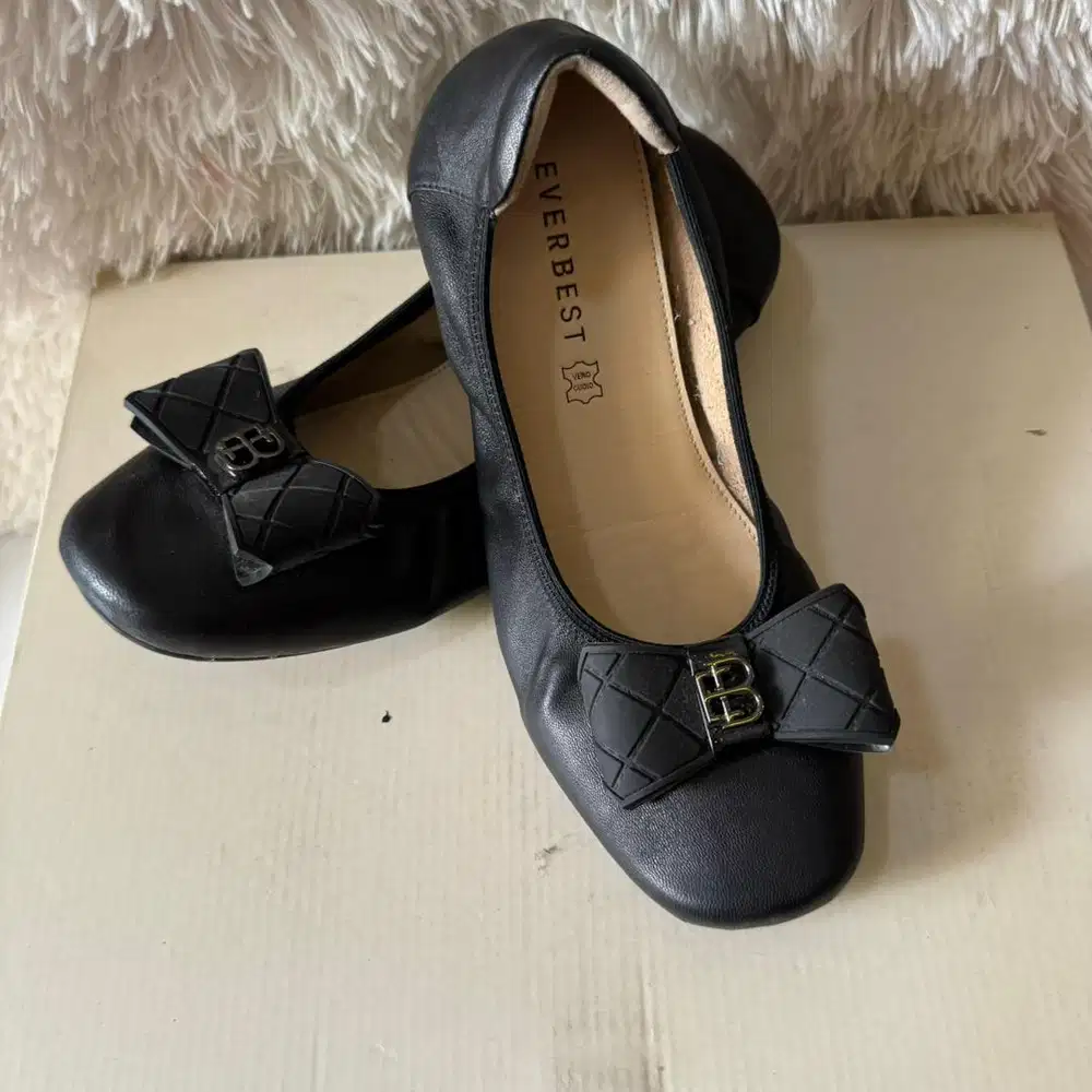 sepatu everbest ukuran 40 like new