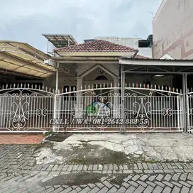 DIJUAL VILLA KOMP CEMARA ASRI JLN NANAS