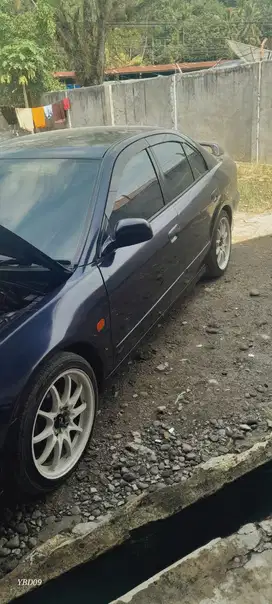 Mitsubishi Galant 2000 Bensin