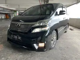 Toyota Vellfire Z AT 2011 Hitam Premium Sound