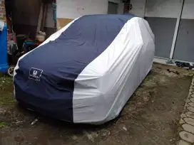 Cover mobil / sarung mobil