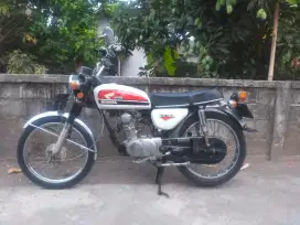 Honda CB tahun 1973 Original Ab Sleman Siap Pakai