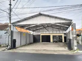 JUAL Ruko / Gudang 4 are LOKASI STRATEGIS Kertanegara Ubung Kaja Dps