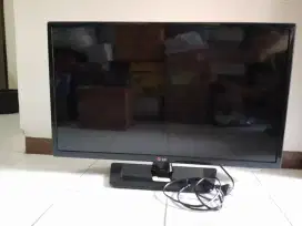 TV LG LED 32 Model 32LS3150, Keadaan Bekas (Kondisi Bagus ± 90%)