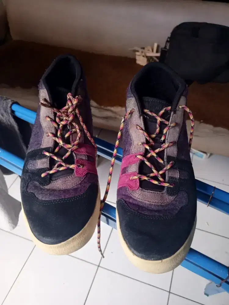 Sepatu NIKE LANGKA