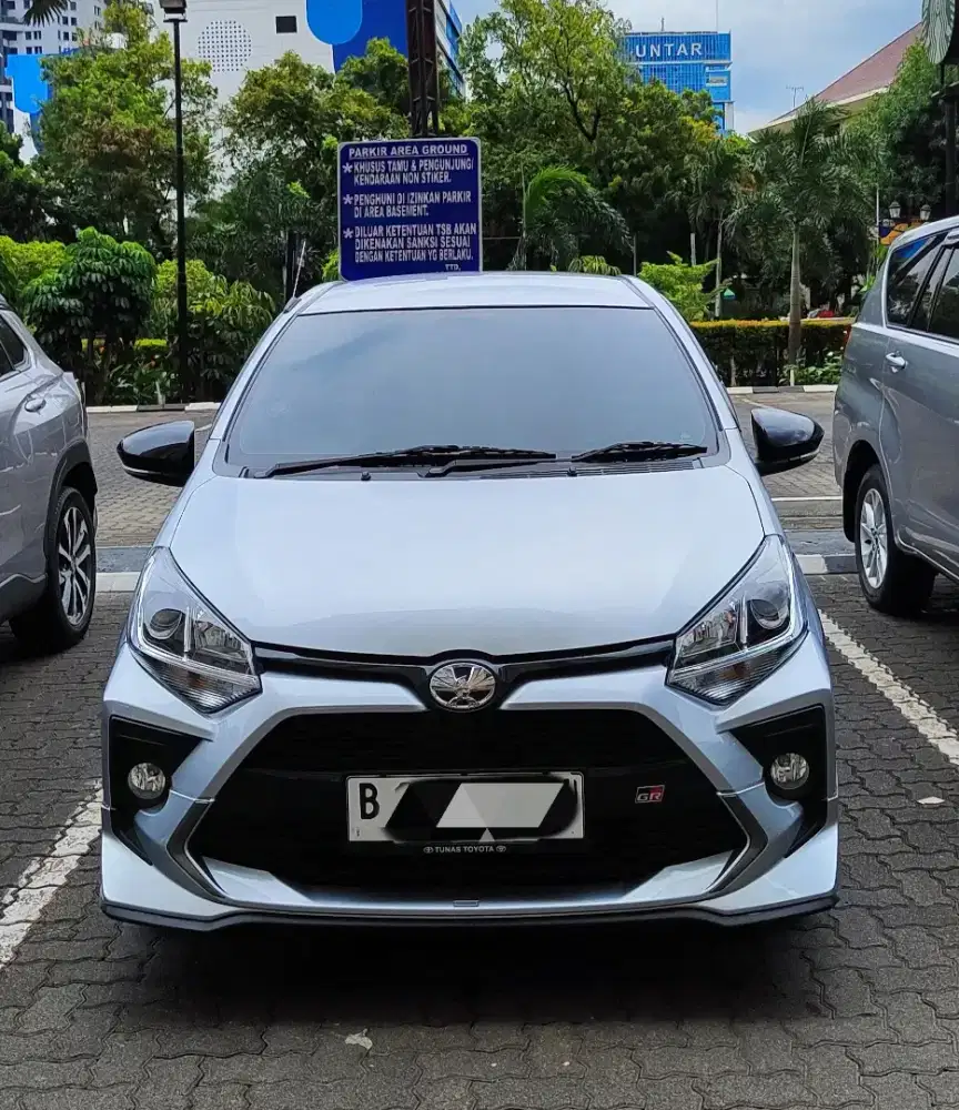 Toyota Agya 1.2 GR Sport one tone Silver super mulus