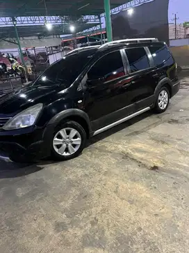 Jual Mobil Nissa Livina X-Gear