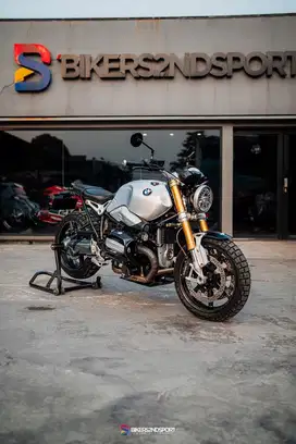 BMW R9T ALUMUNIUM TANK z900 r6 monster