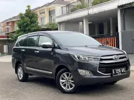 Kijang Innova 2.0 V MT 2016 Abu Abu