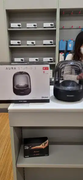 HARMAN KARDON AURA 3