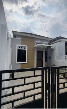 DIJUAL RUMAH DEKAT KANTOR KUA & RSUD ciawi,blkng vimalaya dan CHEVILY