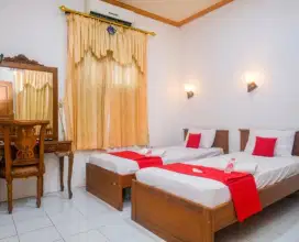 Hotel Harian AC Kamar Mandi Pribadi