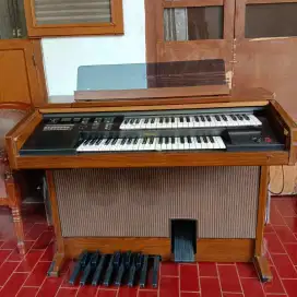 ORGAN (GEREJA) TUA