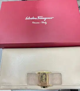 Salvatore Ferragamo Vara Bow wallet