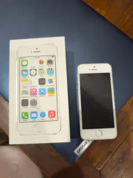 iPhone 5S putih