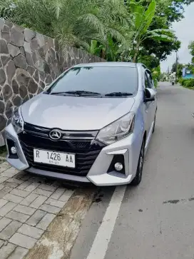 Daihatsu Ayla R Deluxe 2022