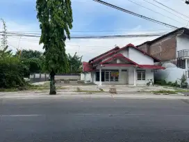 Rumah dijual tengah kota jalan protokol Tunggulwulung Puri Pati