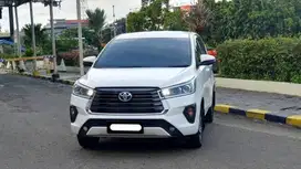 toyota kijang innova v diesel 2021 putih matic tangan pertama dari br