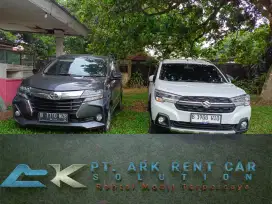 Rental mobil. Sewa mobil harian, mingguan & bulanan lepas kunci.