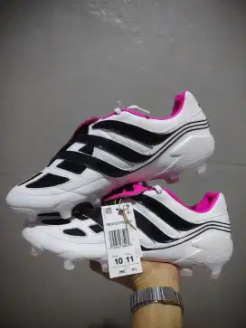 Sepatu Bola Adidas Predator Precision FG