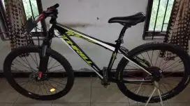 Sepeda thrill agent x2 pro