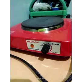 Kompor listrik maspion 900watt merah