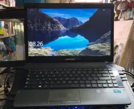 Laptop Samsung Ram 4 + Ssd 516gb Mulus Fullset