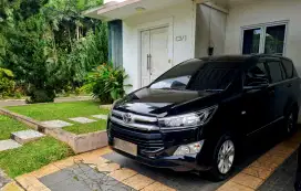 Toyota Kijang Innova th 2019 warna Hitam