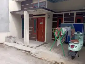 Kontrakan  1 rumah cluster