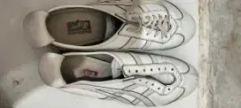 Sepatu Onitsuka Tiger