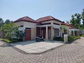 INVESTASI VILLA FURNISHED DEPAN CANDI BOROBUDUR INDONESIA