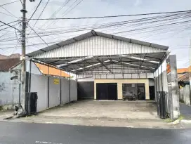 DIJUAL Ruko / Gudang 4 are LOKASI STRATEGIS Kertanegara Ubung Dps Bali