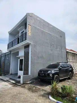 Rumah Lamongan 2lantai dalam kota Lamongan