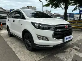 Pajak Panjang TDP 26JT Toyota Kijang Innova 2.0 Venturer-AT 2019 Putih