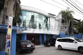 Bangunan Komersil Lokasi Premium Di Jl Magelang Yogyakarta