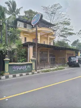 Ruang Usaha 3Lt Ex Minimarket Di Tempel Sleman,Cocok Untuk Usaha+Inves