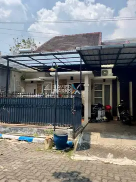 Rumah minimalis siap huni di PBI Araya