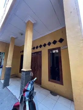 KONTRAKAN RUMAH 2 LANTAI