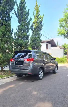 Kijang Innova V AT 2016