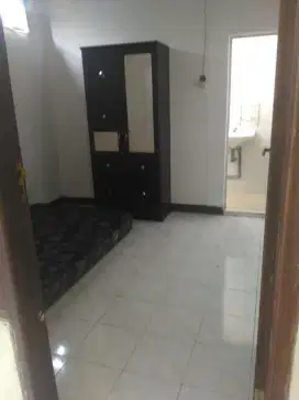 KOS KOST BEBAS AC WIFI Kamar Mandi Dalam Pusat Tengah Kota Surabaya