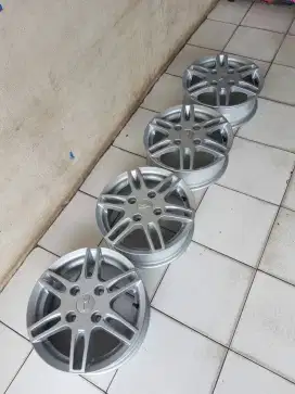 Velg Oem Xenia R14 Copotan